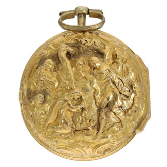 The middle case is made of high quality 18 Carat gold and features exquisite repoussé work of mythological scenes with seven figures and a camel