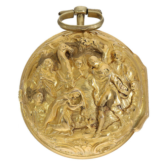 The middle case is made of high quality 18 Carat gold and features exquisite repoussé work of mythological scenes with seven figures and a camel The middle case is made of high quality 18 Carat gold and features exquisite repoussé work of mythological scenes with seven figures and a camel