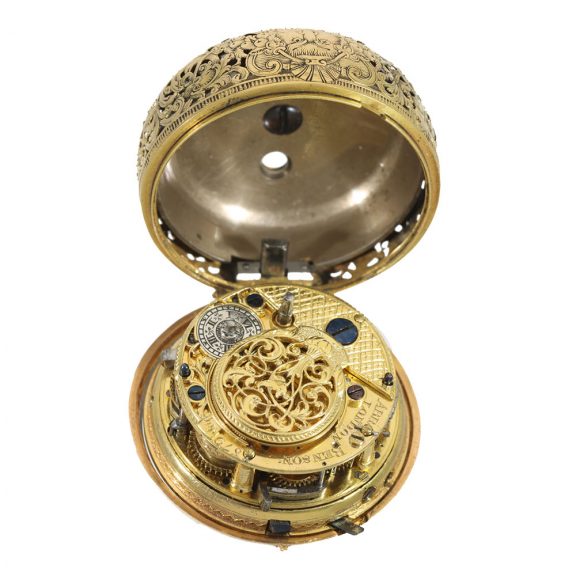 English gold and enamel repoussé repeater pocket watch Circa 1740 English gold and enamel repoussé repeater pocket watch Circa 1740