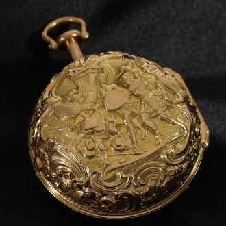 English gold and enamel repoussé repeater pocket watch Circa 1740