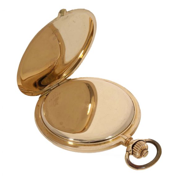 Swiss 14 carat gold elegant full hunter cased watch Circa 1920 Swiss 14 carat gold elegant full hunter cased watch Circa 1920