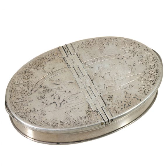 German silver snuff box with concealed verge watch Circa 1720 German silver snuff box with concealed verge watch Circa 1720