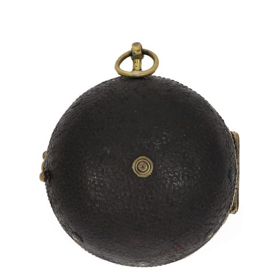 Swiss gilt oignon pocket watch with enamel plaque Circa 1690 Swiss gilt oignon pocket watch with enamel plaque Circa 1690