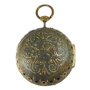 French gilt brass quarter repeating oignon watch Circa 1690