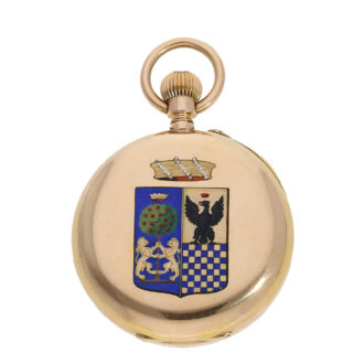 The open faced case features a noble coat of arms in enamelled detail on the back