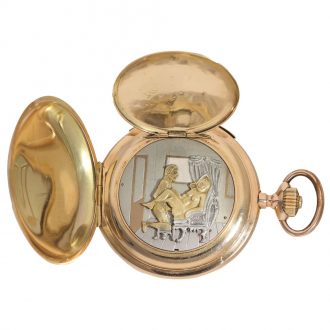 Swiss 14 carat gold à goutte watch with minute repeater Circa 1900