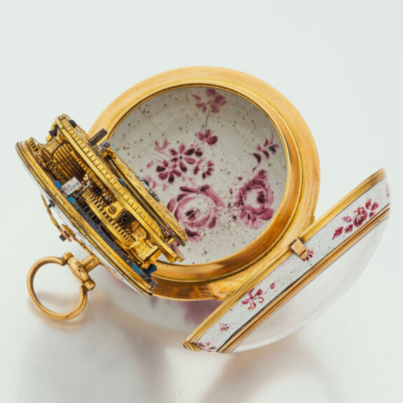 French Rococo porcelain verge in museum quality Circa 1750 French Rococo porcelain verge in museum quality Circa 1750