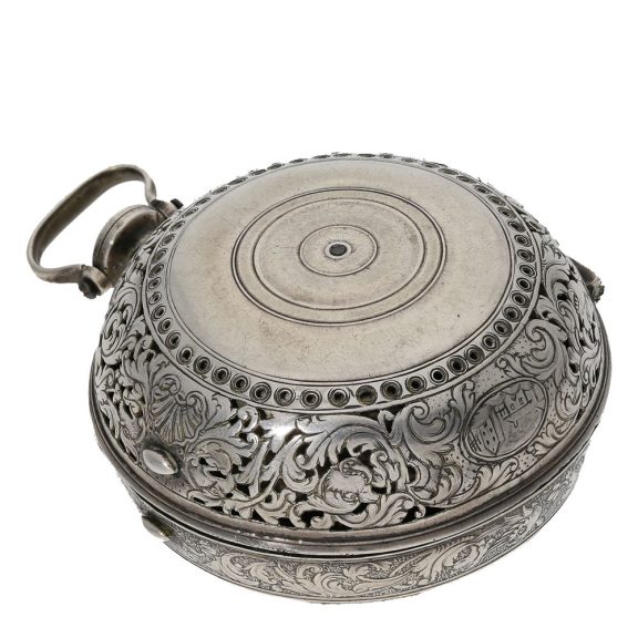 Swiss silver quarter repeating verge oignon watch Circa 1720 Swiss silver quarter repeating verge oignon watch Circa 1720