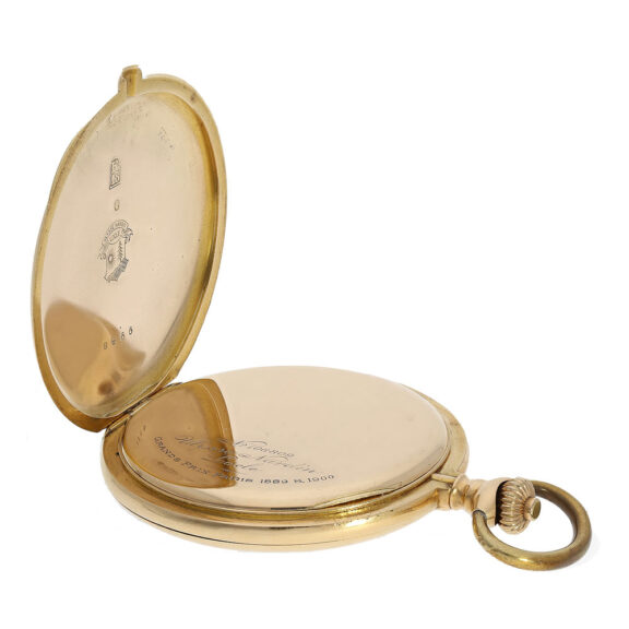 Dial, dust cover and movement are signed and the latter two have matching numbers 106809 Dial, dust cover and movement are signed and the latter two have matching numbers 106809