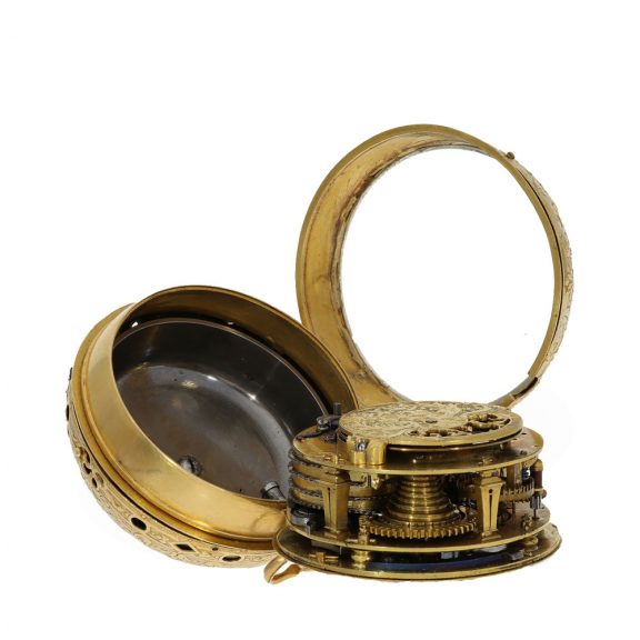 French 18 carat gold quarter repeating oignon watch Circa 1710 French 18 carat gold quarter repeating oignon watch Circa 1710