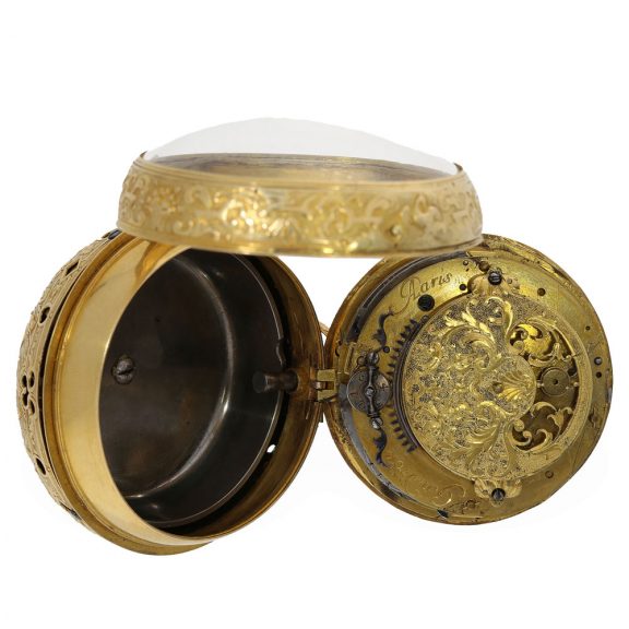 French 18 carat gold quarter repeating oignon watch Circa 1710 French 18 carat gold quarter repeating oignon watch Circa 1710