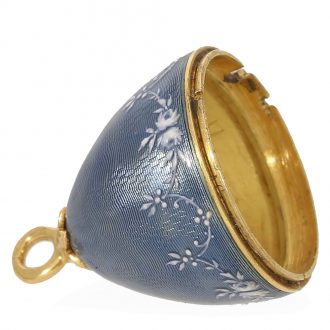 Swiss 18 carat gold ‘pear’ watch with lever escapement Circa 1900