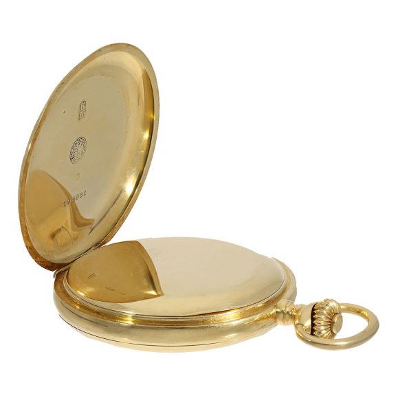 Swiss 18 carat gold full hunter case pocket watch Circa 1910 Swiss 18 carat gold full hunter case pocket watch Circa 1910