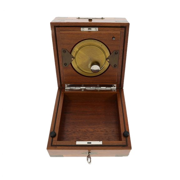Swiss very rare small marine deck chronometer in transport box Circa 1925 Swiss very rare small marine deck chronometer in transport box Circa 1925