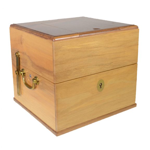 Important French marine chronometer in high quality wooden box Circa 1829 Important French marine chronometer in high quality wooden box Circa 1829