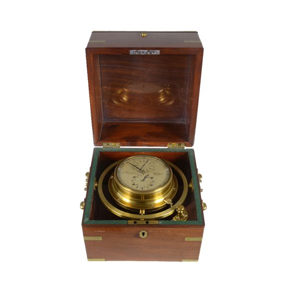 Extremely rare English marine chronometer in mahogany box Circa 1825 Extremely rare English marine chronometer in mahogany box Circa 1825