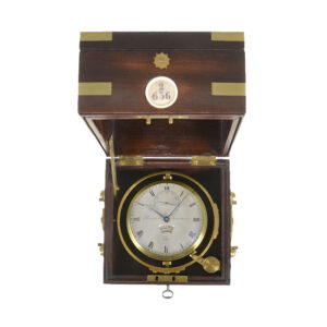 Important English chronometer in original mahogany box Circa 1860
