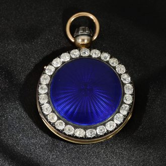Swiss French 18 carat gold and enamel watch with diamonds Circa 1925