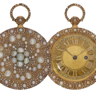 Swiss 18 carat gold cylinder pocket watch with pearl setting Circa 1800