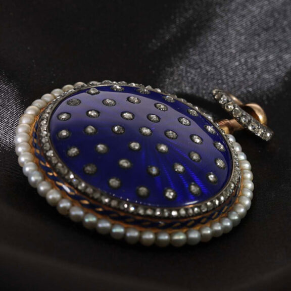 French 18 carat gold and enamel repeater verge watch Circa 1780 French 18 carat gold and enamel repeater verge watch Circa 1780