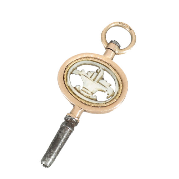 English 18 carat gold and enamel verge pocket watch Circa 1800 English 18 carat gold and enamel verge pocket watch Circa 1800