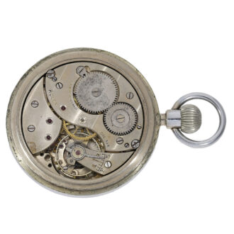 The movement boasts a lever escapement caliber 548, produced by Rolex