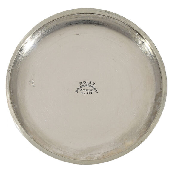 The open faced case is made of metal and is engraved with the B12890 hallmark The open faced case is made of metal and is engraved with the B12890 hallmark