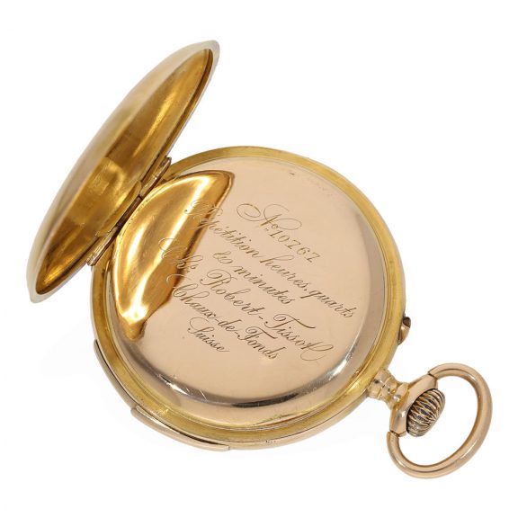 Swiss 18 carat gold watch with lever escapement Circa 1935 Swiss 18 carat gold watch with lever escapement Circa 1935