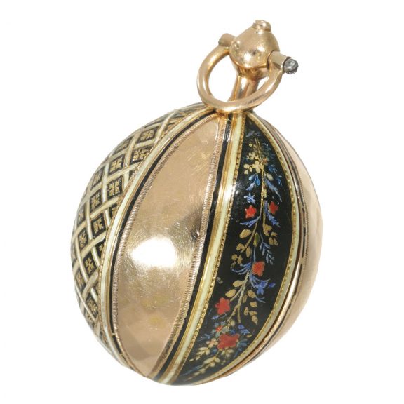 Swiss gold and enamel melon shaped verge watch Circa 1800 Swiss gold and enamel melon shaped verge watch Circa 1800