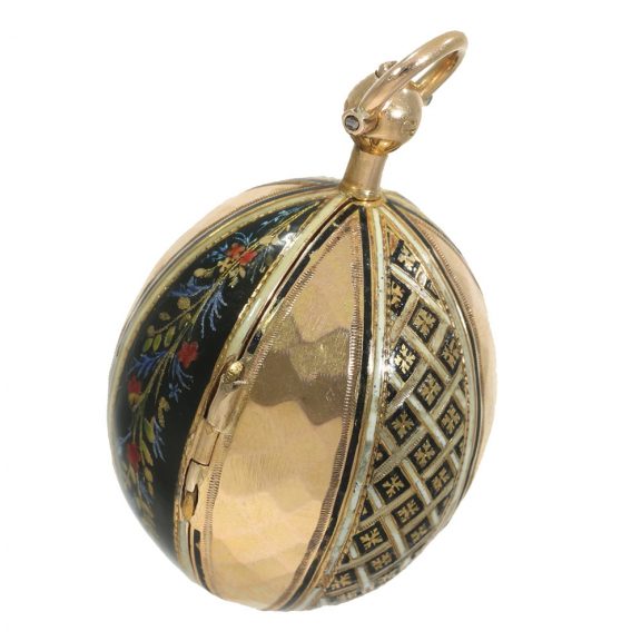 Swiss gold and enamel melon shaped verge watch Circa 1800 Swiss gold and enamel melon shaped verge watch Circa 1800