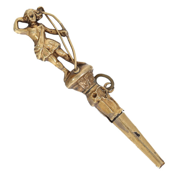 An imposing figurative gold key belongs to the watch An imposing figurative gold key belongs to the watch