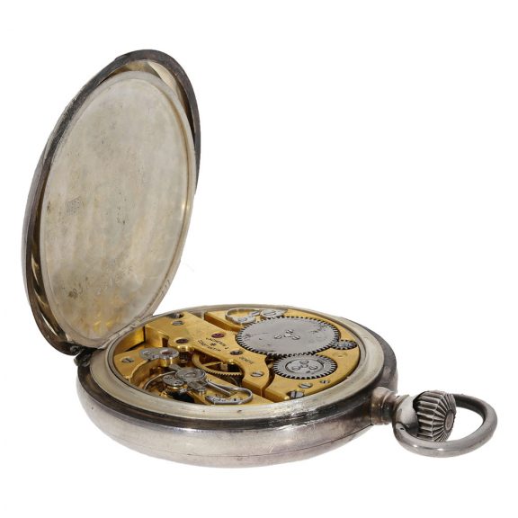 Swiss silver deck chronometer with power reserve indicator Circa 1940 Swiss silver deck chronometer with power reserve indicator Circa 1940