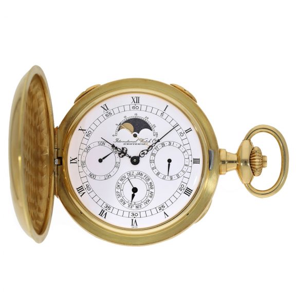 Swiss 18 carat gold heavy astronomical gold à goutte watch Circa 1980