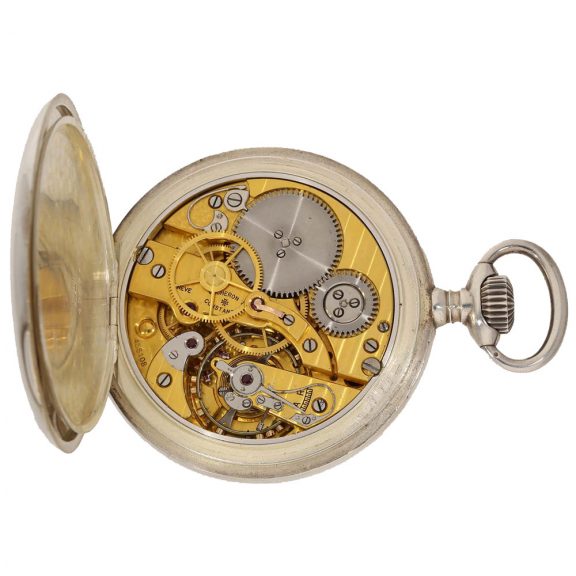 Swiss silver deck chronometer with center seconds Circa 1943 Swiss silver deck chronometer with center seconds Circa 1943