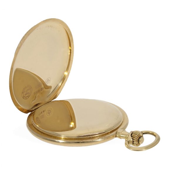 German 18 carat gold full hunter cased watch with original box Circa 1911 German 18 carat gold full hunter cased watch with original box Circa 1911