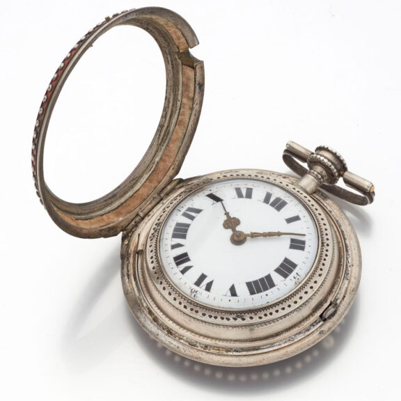 Large Austrian silver horn pair cased watch Circa 1800 Large Austrian silver horn pair cased watch Circa 1800