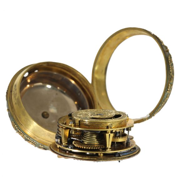 French gilt brass oignon watch with hour and quarter repeater Circa 1690 French gilt brass oignon watch with hour and quarter repeater Circa 1690