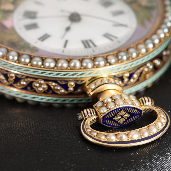 Swiss 18K gold repeater made for the Chinese market Circa 1820 Swiss 18K gold repeater made for the Chinese market Circa 1820