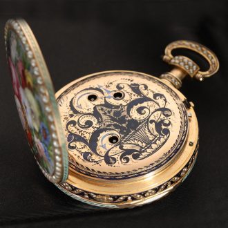 Swiss 18K gold repeater made for the Chinese market Circa 1820