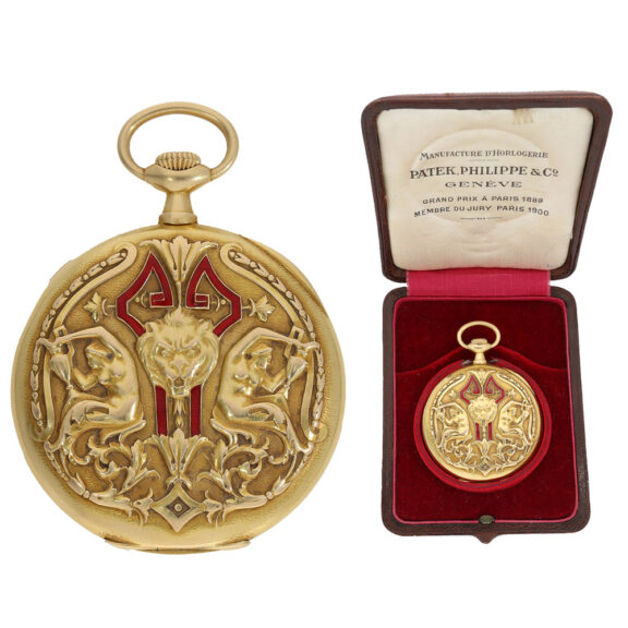 Swiss 18 carat gold and enamel high relief watch Circa 1907 Swiss 18 carat gold and enamel high relief watch Circa 1907