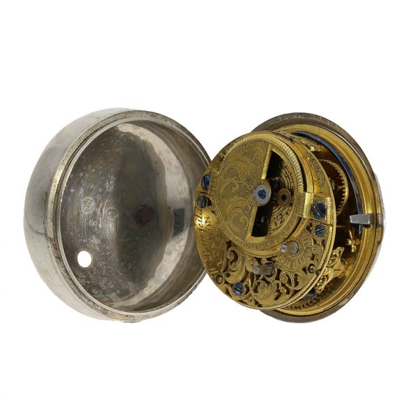 English verge clock with "mock pendulum" Circa 1730 English verge clock with "mock pendulum" Circa 1730