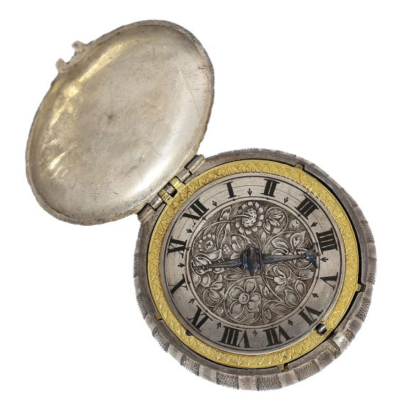 French neck watch with verge escapement and lid Circa 1640 French neck watch with verge escapement and lid Circa 1640