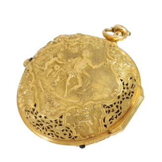 English 22 carat repoussé verge pocket watch Circa 1705