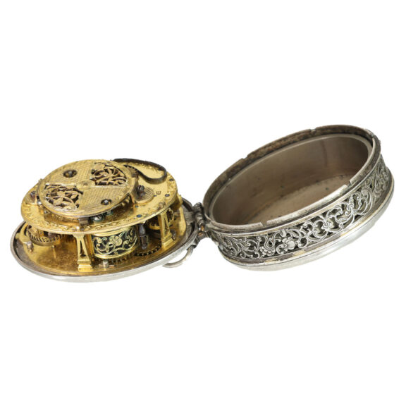 German silver early oval puritanical verge watch Circa 1625 German silver early oval puritanical verge watch Circa 1625