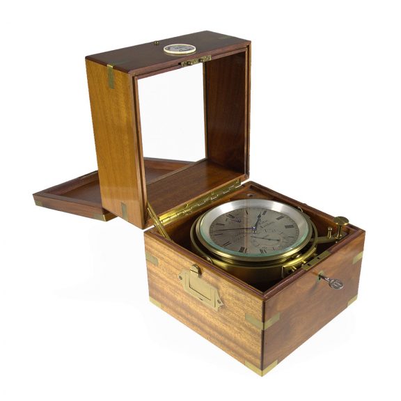 English brass deck chronometer with eight day movement Circa 1920 English brass deck chronometer with eight day movement Circa 1920