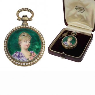Swiss enamel pocket watch with pearls and centre seconds Circa 1860