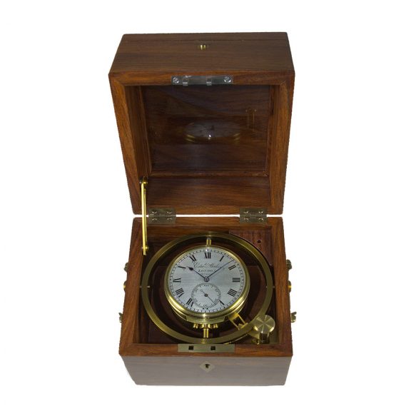Very early English brass marine one day chronometer Circa 1822 Very early English brass marine one day chronometer Circa 1822
