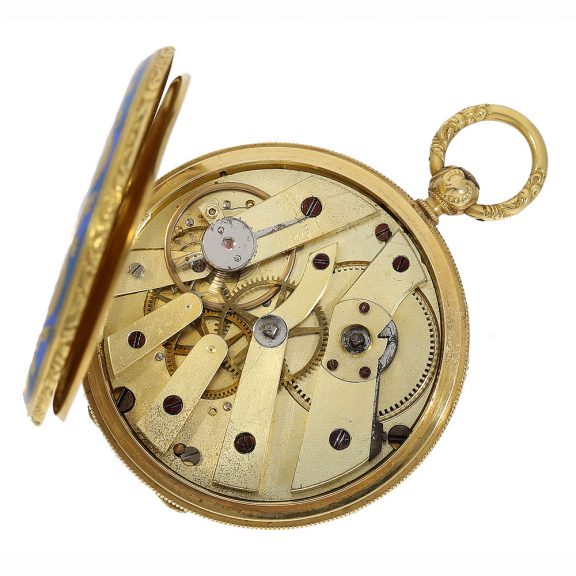 The bridge movement has a cylinder escapement The bridge movement has a cylinder escapement