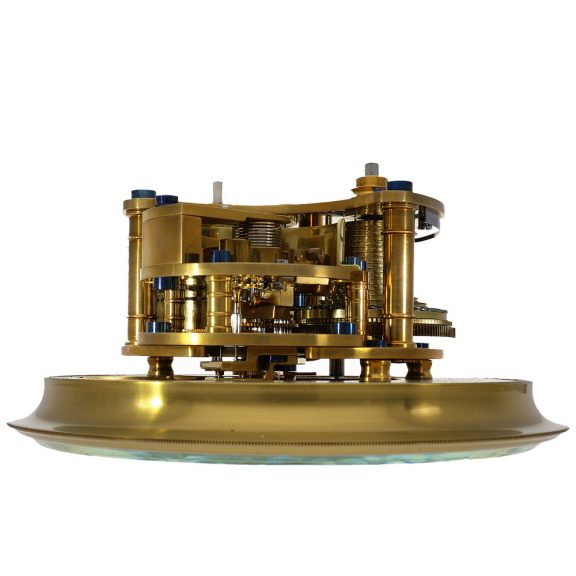 English deck chronometer with eight day movement Circa 1920 English deck chronometer with eight day movement Circa 1920