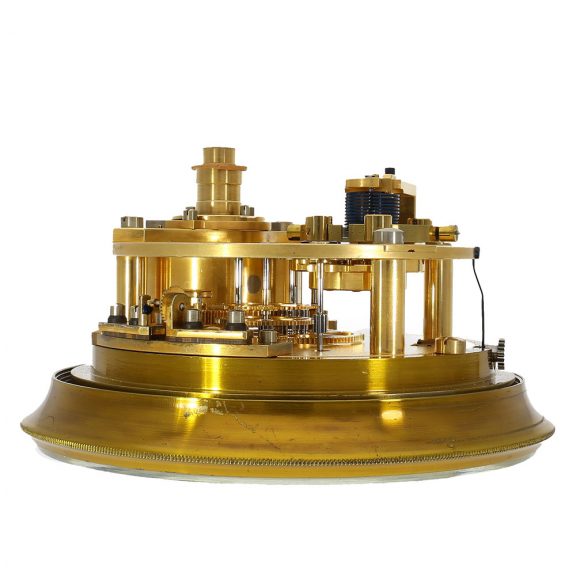 German brass marine chronometer with lever escapement Circa 1945 German brass marine chronometer with lever escapement Circa 1945